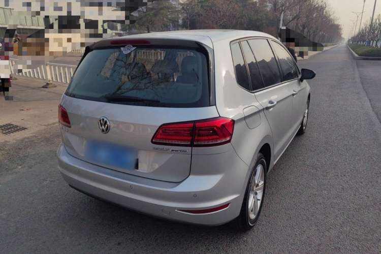 Used Volkswagen Golf Sportsvan 2016 1.6L Automatic Comfort Model Exterior 3