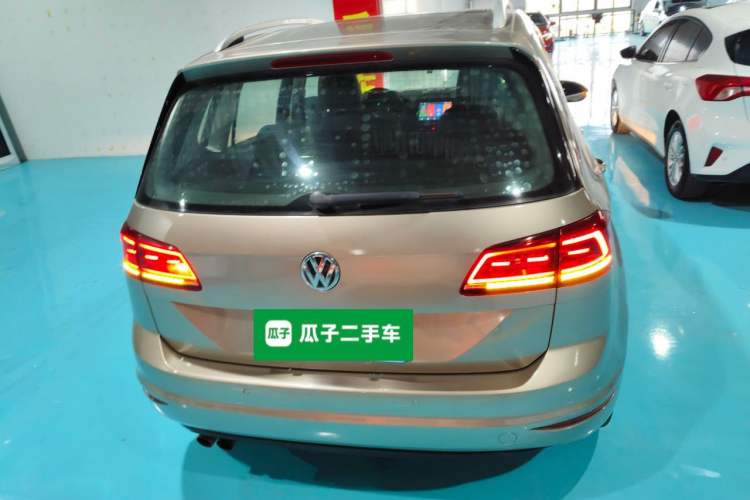 Used Volkswagen Golf Sportsvan 2016 230TSI Automatic Luxury Version Exterior 4
