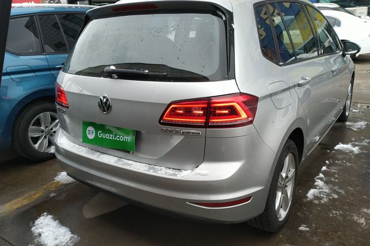 Used Volkswagen Golf Sportsvan 2016 1.6L Automatic Comfort Model Exterior 5