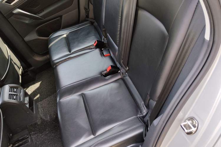 Used Volkswagen Golf Sportsvan 2016 1.6L Automatic Comfort Model Interior 4