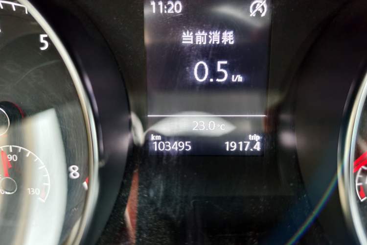 Used Volkswagen Golf Sportsvan 2016 230TSI Automatic Luxury Version Odometer Close Up