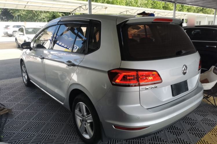 Used Volkswagen Golf Sportsvan 2016 1.6L Manual Comfort Model Rear Left 45 Deg