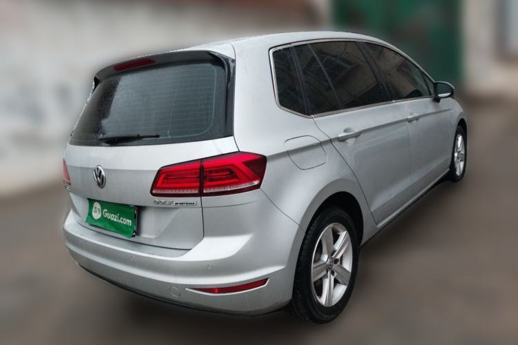 Used Volkswagen Golf Sportsvan 2016 1.6L Automatic Comfort Model Rear Right 45 Deg