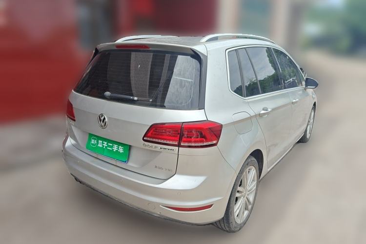 Used Volkswagen Golf Sportsvan 2016 230TSI Automatic Luxury Version Rear Right 45 Deg