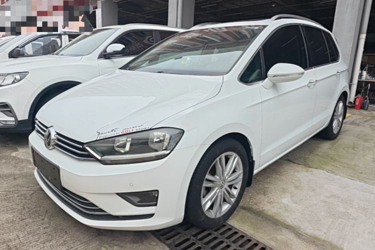 Used Volkswagen Golf Sportsvan 2016 230TSI Automatic Luxury Version Guazi used car, China used car export, Used car for sale, Used  cars, Cheapest cars for sale