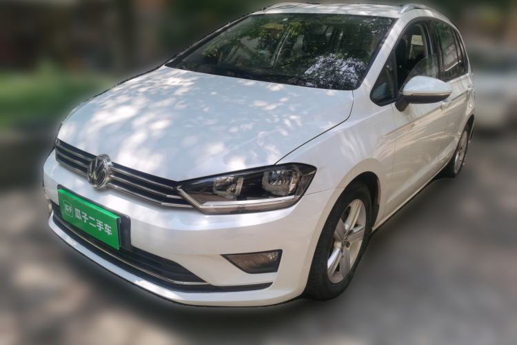 Used Volkswagen Golf Sportsvan 2016 1.6L Automatic Comfort Model Guazi used car, China used car export, Used car for sale, Used  cars, Cheapest cars for sale