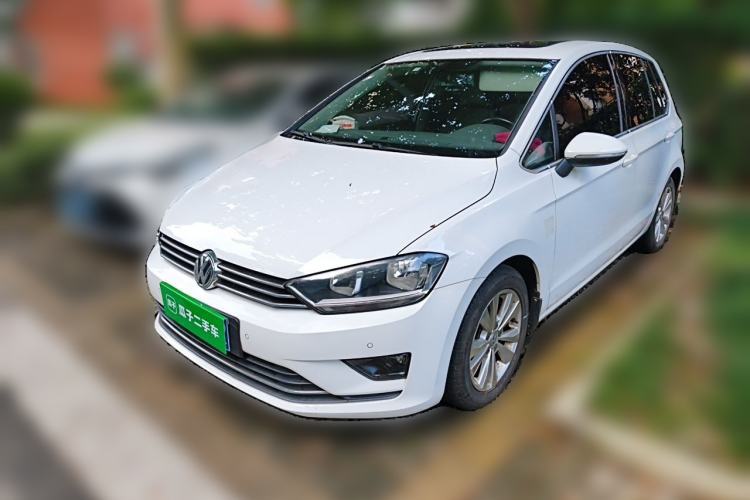 Used Volkswagen Golf Sportsvan 2016 230TSI Automatic Trend Edition Guazi used car, China used car export, Used car for sale, Used cars, Cheapest cars for sale