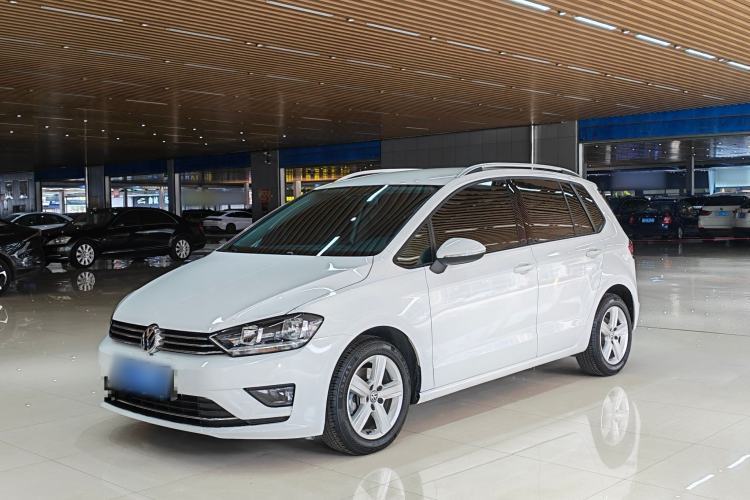 Used Volkswagen Golf Sportsvan 2016 1.6L Automatic Comfort Model Guazi used car, China used car export, Used car for sale, Used cars, Cheapest cars for sale