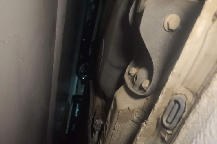 Used Volkswagen Golf Sportsvan 2016 1.6L Automatic Comfort Model Chassis Rear Right