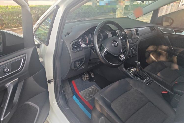Used Volkswagen Golf Sportsvan 2016 230TSI Automatic Trend Edition Driver Seat
