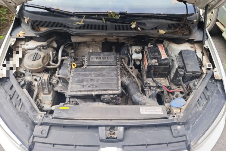 Used Volkswagen Golf Sportsvan 2016 1.6L Automatic Comfort Model Engine Bay