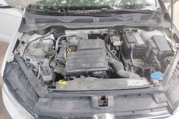 Used Volkswagen Golf Sportsvan 2016 1.6L Automatic Comfort Model Engine Bay