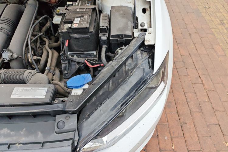 Used Volkswagen Golf Sportsvan 2016 230TSI Automatic Trend Edition Engine Bay Left