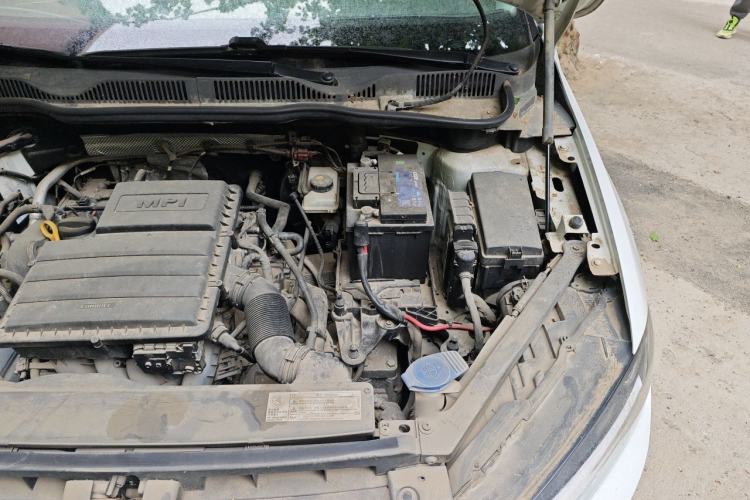 Used Volkswagen Golf Sportsvan 2016 1.6L Automatic Comfort Model Engine Bay Left
