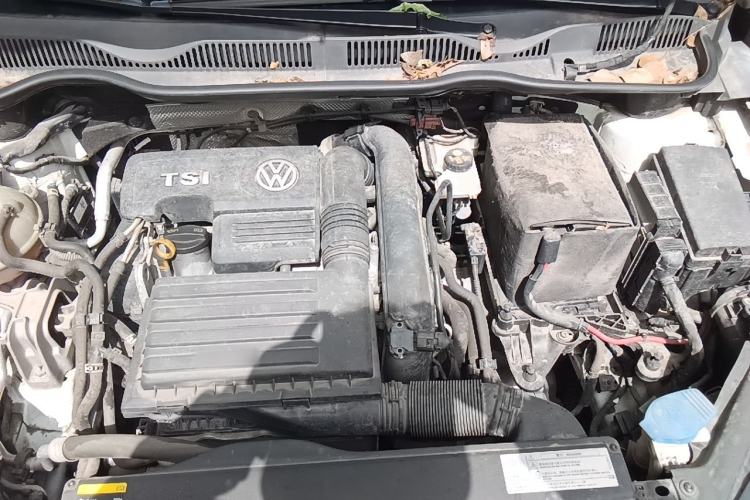 Used Volkswagen Golf Sportsvan 2016 230TSI Automatic Trend Edition Engine Bay