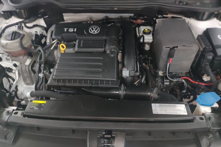 Used Volkswagen Golf Sportsvan 2016 230TSI Automatic Trend Edition Engine Bay