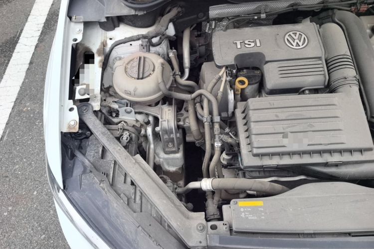 Used Volkswagen Golf Sportsvan 2016 230TSI Automatic Trend Edition Engine Bay Right