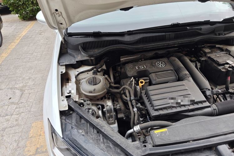 Used Volkswagen Golf Sportsvan 2016 280TSI Automatic Luxury Model Engine Bay Right