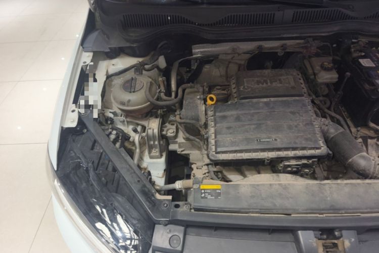 Used Volkswagen Golf Sportsvan 2016 1.6L Automatic Comfort Model Engine Bay Right