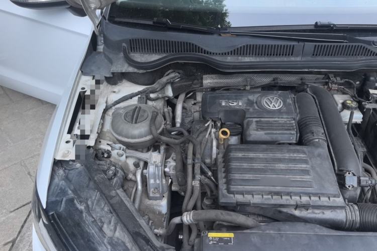Used Volkswagen Golf Sportsvan 2016 230TSI Automatic Trend Edition Engine Bay Right