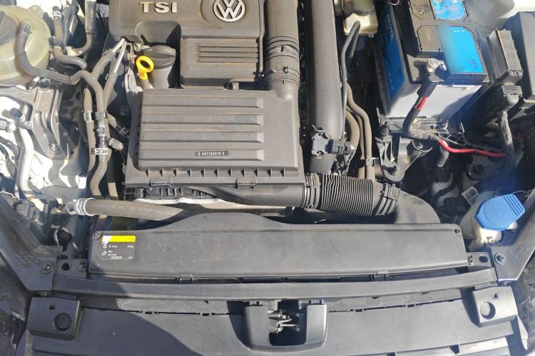 Used Volkswagen Golf Sportsvan 2016 230TSI Automatic Trend Edition Engine Bay