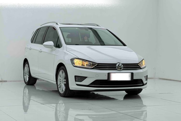 Used Volkswagen Golf Sportsvan 2016 230TSI Automatic Luxury Version Exterior 1