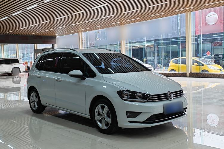 Used Volkswagen Golf Sportsvan 2016 1.6L Automatic Comfort Model Exterior 2