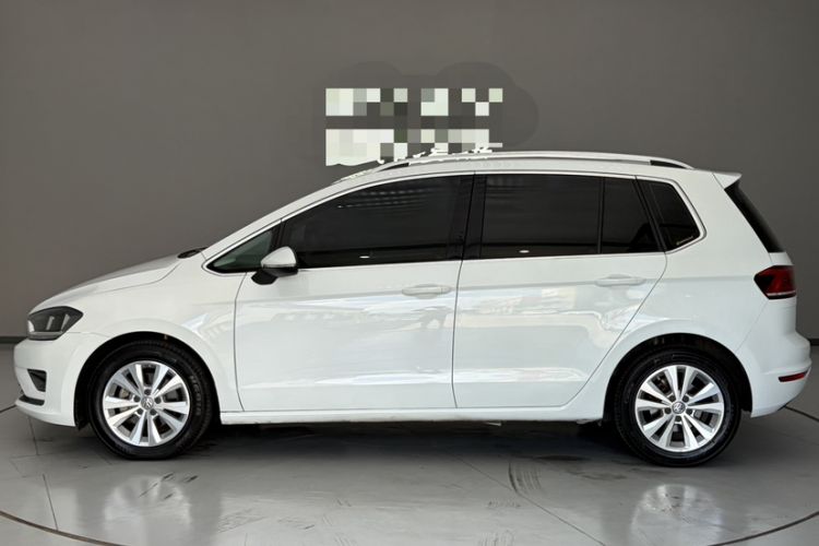 Used Volkswagen Golf Sportsvan 2016 180TSI Automatic Trend Model Exterior 3