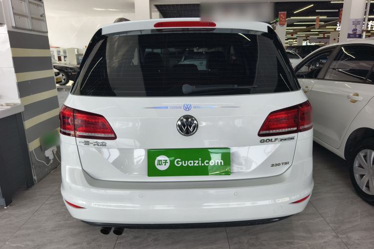 Used Volkswagen Golf Sportsvan 2016 230TSI Automatic Trend Edition Exterior 4