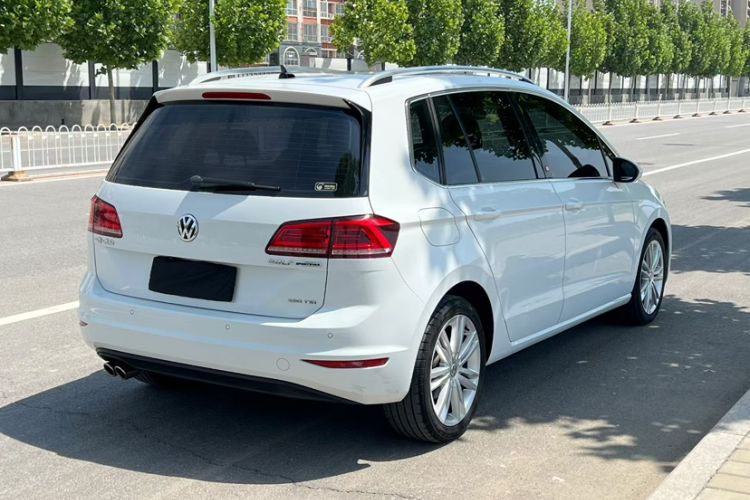 Used Volkswagen Golf Sportsvan 2016 280TSI Automatic Luxury Model Exterior 5