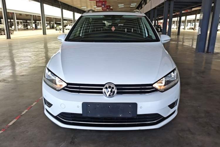 Used Volkswagen Golf Sportsvan 2016 230TSI Automatic Luxury Version Front
