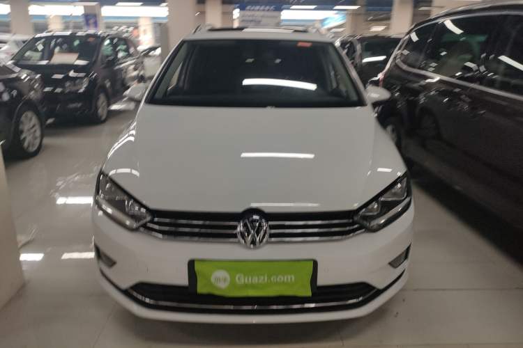 Used Volkswagen Golf Sportsvan 2016 230TSI Automatic Trend Edition Front