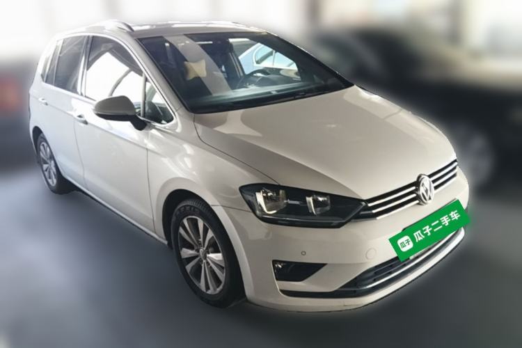 Used Volkswagen Golf Sportsvan 2016 230TSI Automatic Trend Edition Front Right 45 Deg
