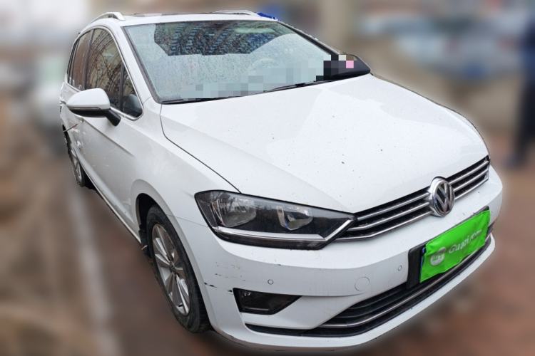 Used Volkswagen Golf Sportsvan 2016 230TSI Automatic Trend Edition Front Right 45 Deg