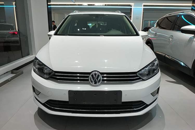 Used Volkswagen Golf Sportsvan 2016 280TSI Automatic Luxury Model Front