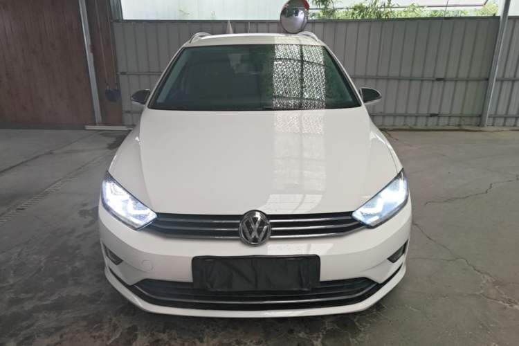 Used Volkswagen Golf Sportsvan 2016 1.6L Automatic Comfort Model Front