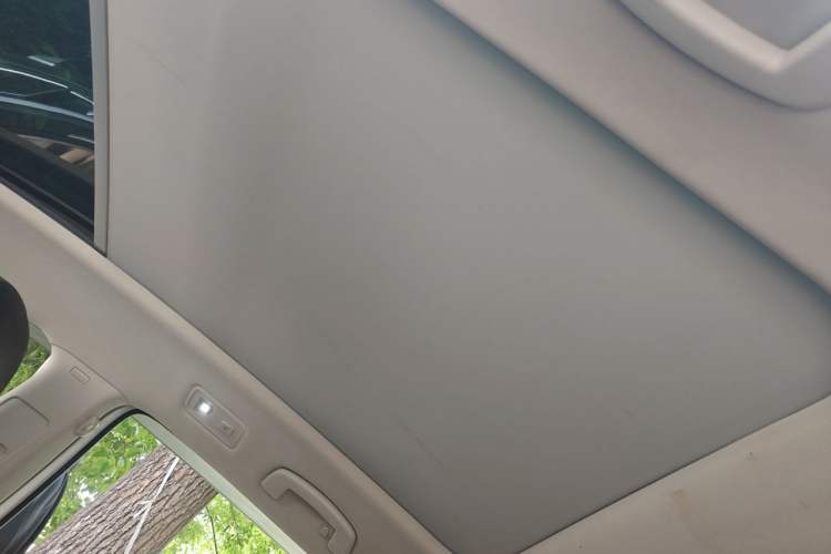 Used Volkswagen Golf Sportsvan 2016 230TSI Automatic Trend Edition Headliner
