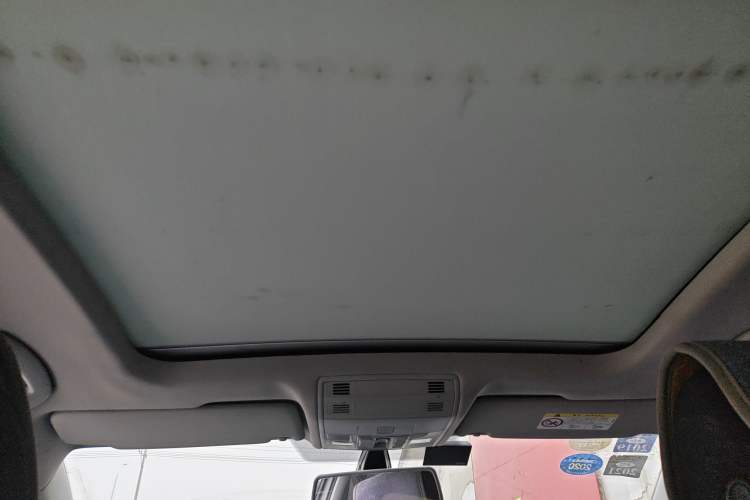 Used Volkswagen Golf Sportsvan 2016 230TSI Automatic Trend Edition Headliner