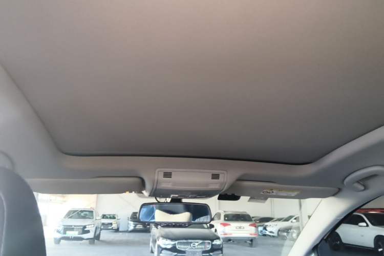 Used Volkswagen Golf Sportsvan 2016 230TSI Automatic Trend Edition Headliner