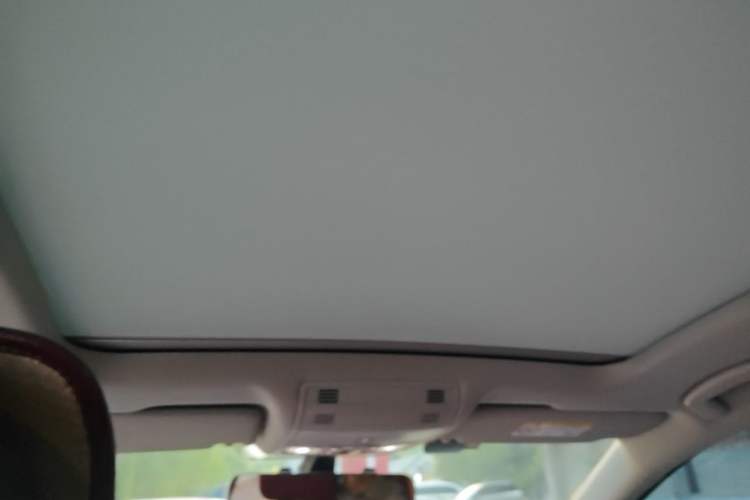Used Volkswagen Golf Sportsvan 2016 230TSI Automatic Luxury Version Headliner