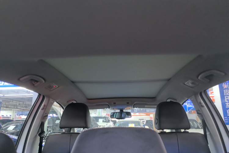 Used Volkswagen Golf Sportsvan 2016 230TSI Automatic Trend Edition Headliner