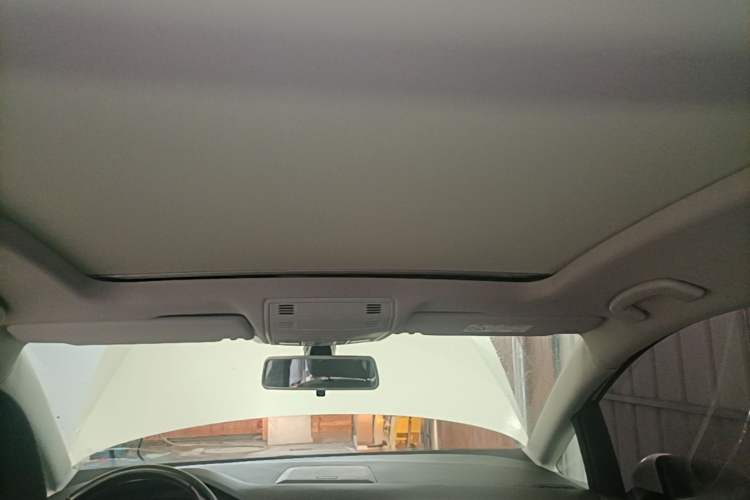 Used Volkswagen Golf Sportsvan 2016 230TSI Automatic Trend Edition Headliner