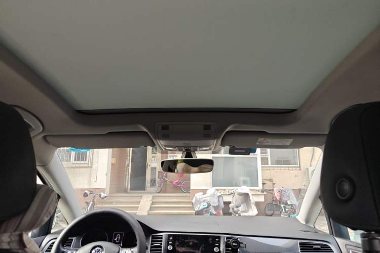 Used Volkswagen Golf Sportsvan 2016 280TSI Automatic Luxury Model Headliner