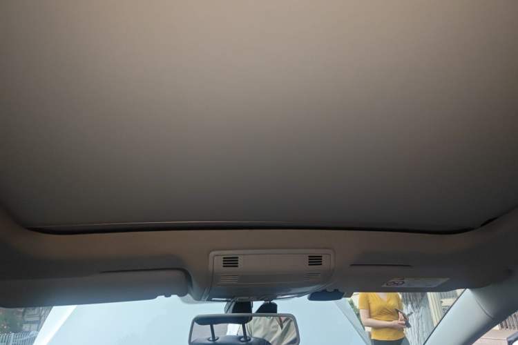 Used Volkswagen Golf Sportsvan 2016 230TSI Automatic Trend Edition Headliner