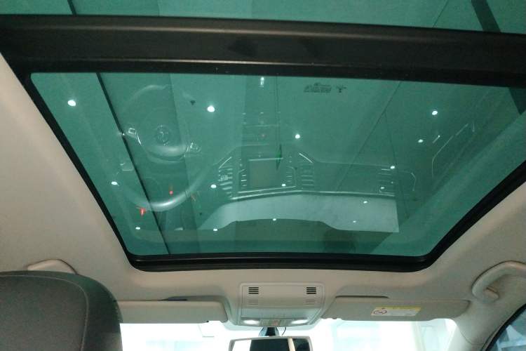 Used Volkswagen Golf Sportsvan 2016 280TSI Automatic Luxury Model Headliner
