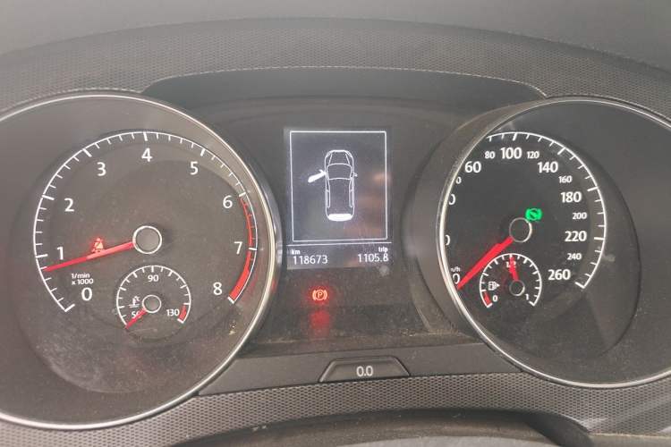 Used Volkswagen Golf Sportsvan 2016 230TSI Automatic Trend Edition Instrument Cluster