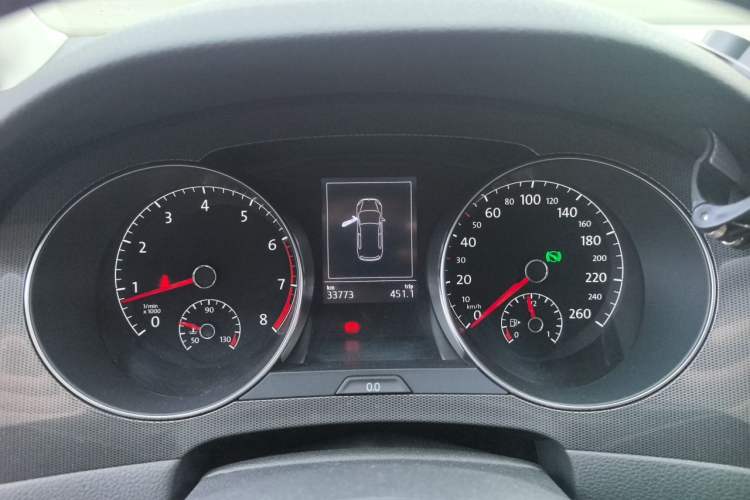 Used Volkswagen Golf Sportsvan 2016 230TSI Automatic Trend Edition Instrument Cluster