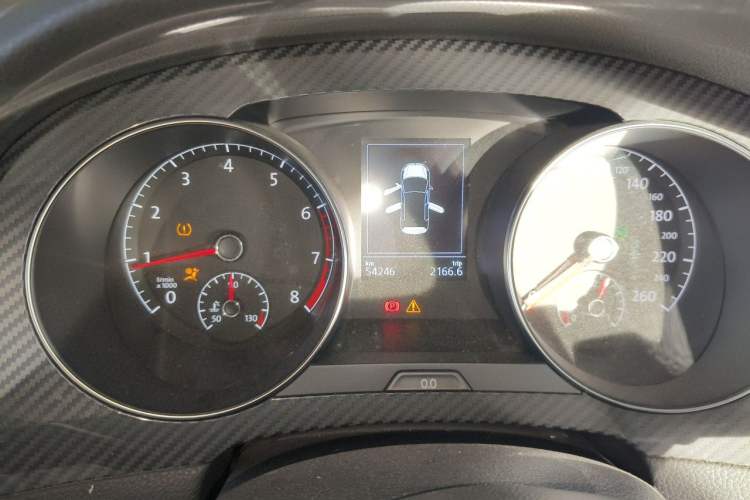 Used Volkswagen Golf Sportsvan 2016 280TSI Automatic Luxury Model Instrument Cluster