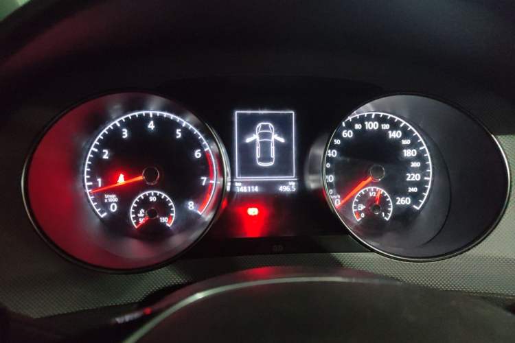 Used Volkswagen Golf Sportsvan 2016 230TSI Manual Entry-Level Trim Instrument Cluster