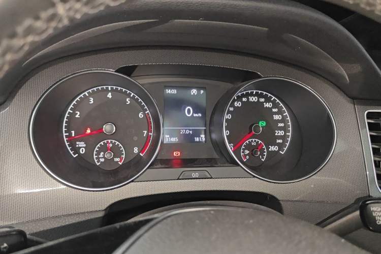 Used Volkswagen Golf Sportsvan 2016 230TSI Automatic Trend Edition Instrument Cluster